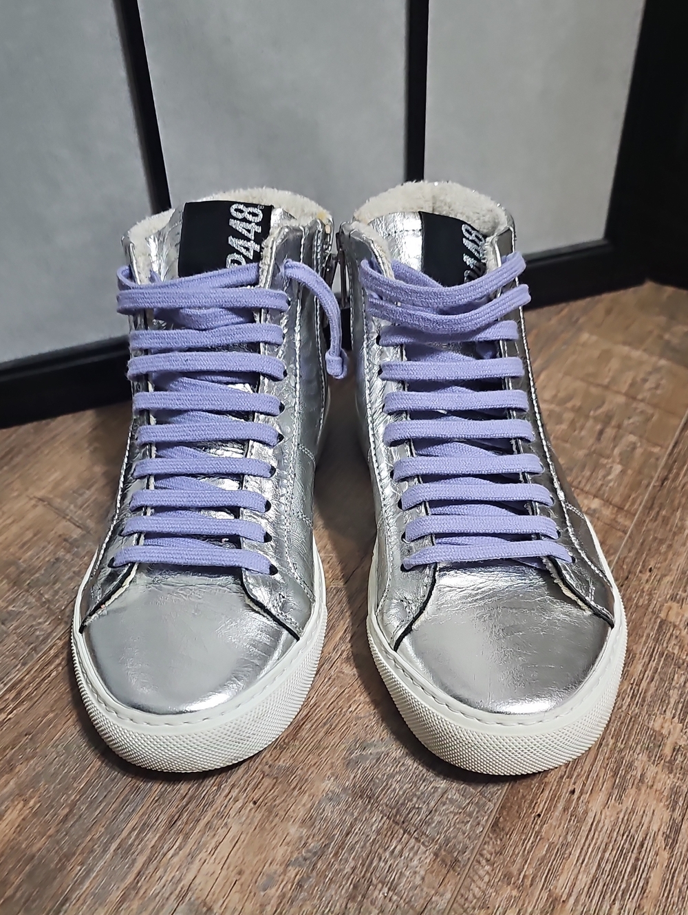 P448 Metallic Zippered Silver High-Top Sneakers with Lavender Laces Size 36
